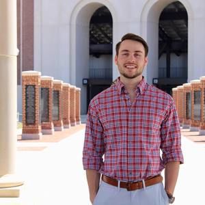 Meet your Posher, Cole